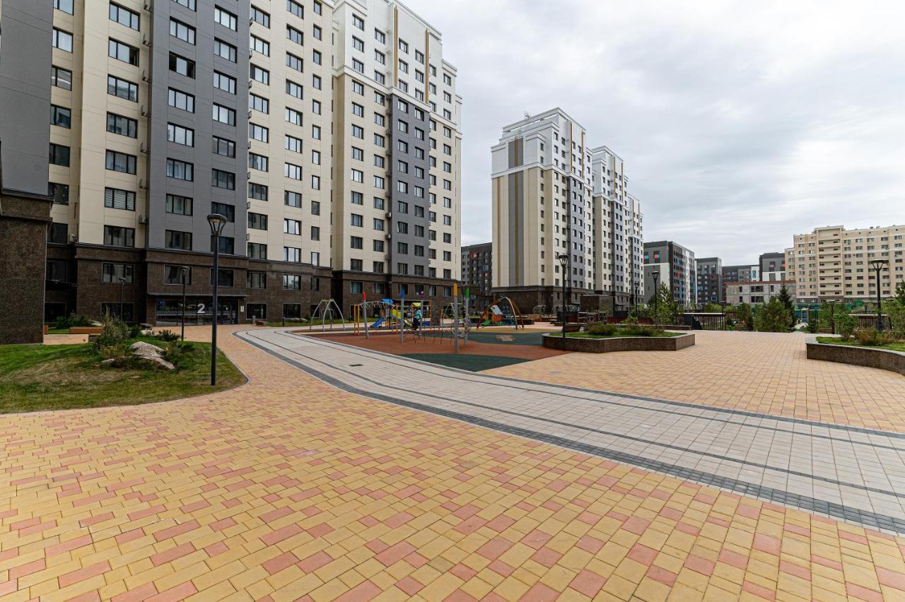 Шикарная Квартира На Против Сада Астана Екстер'єр фото