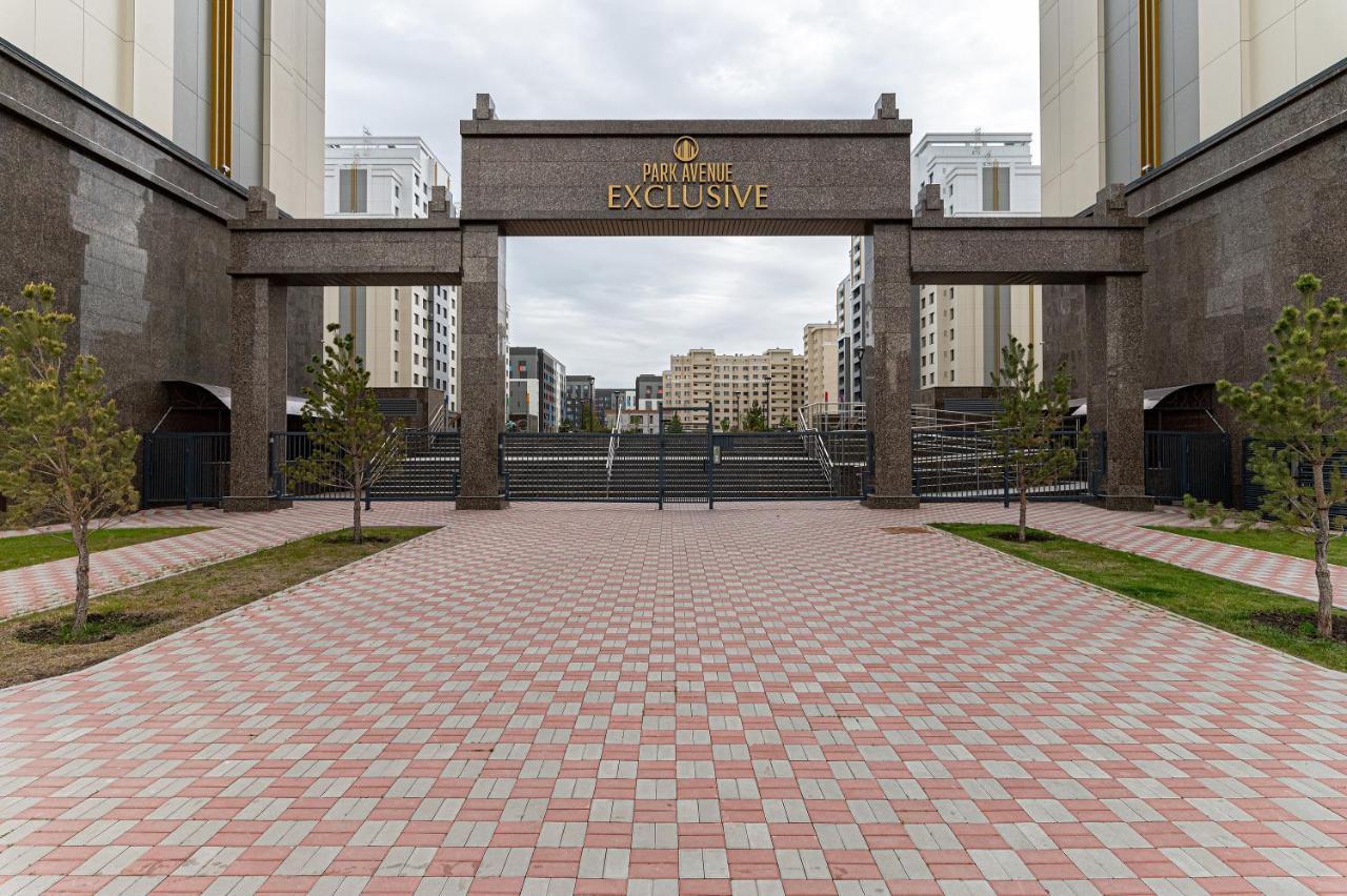 Шикарная Квартира На Против Сада Астана Екстер'єр фото